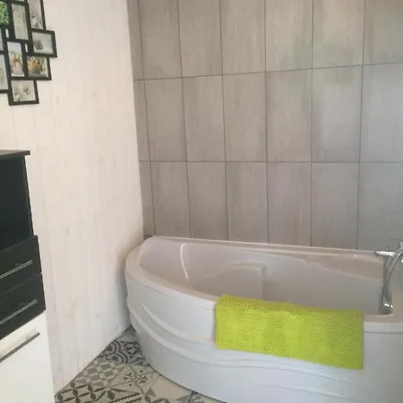 D'hotes Les Vergers De Louise