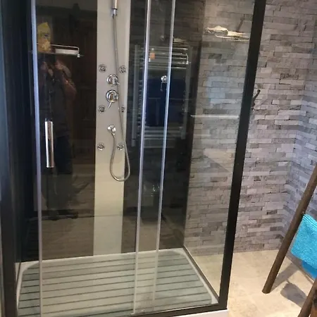 D'hotes Les Vergers De Louise فندق مبيت وإفطار 3*
