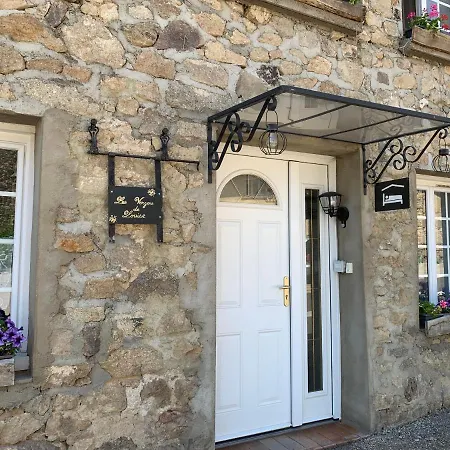 D'hotes Les Vergers De Louise Bed & Breakfast 3*