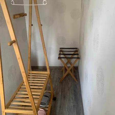 D'hotes Les Vergers De Louise Bed & Breakfast Thiolieres