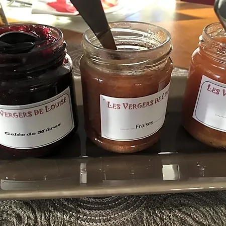 فندق مبيت وإفطار D'hotes Les Vergers De Louise 3*